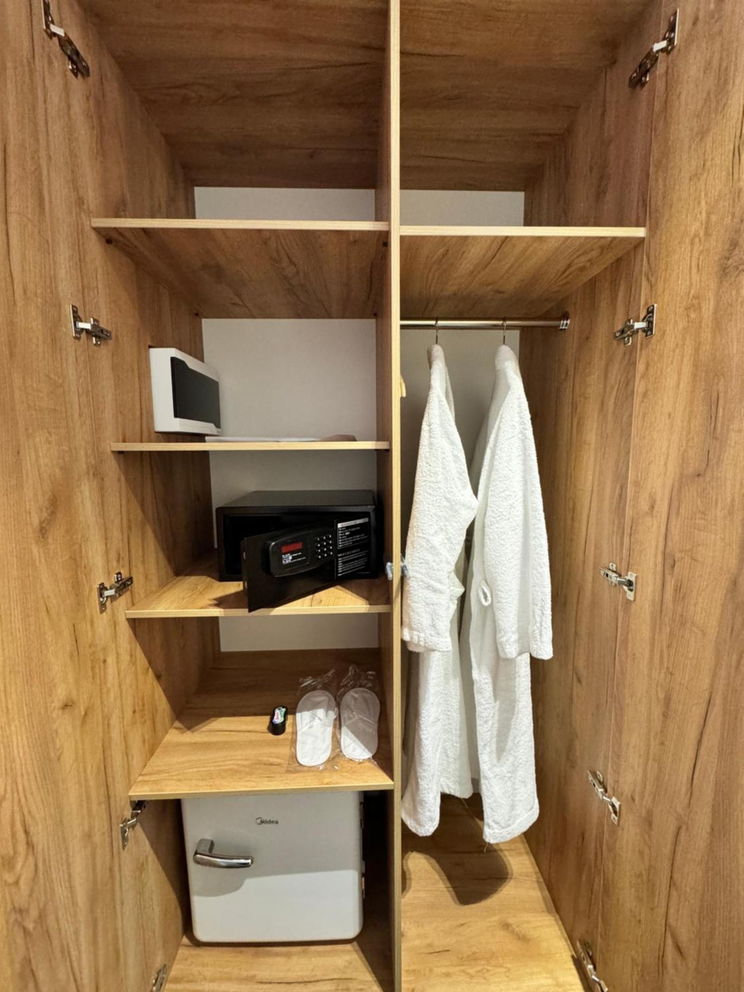 Garnet Hotel Taschkent Zimmer foto